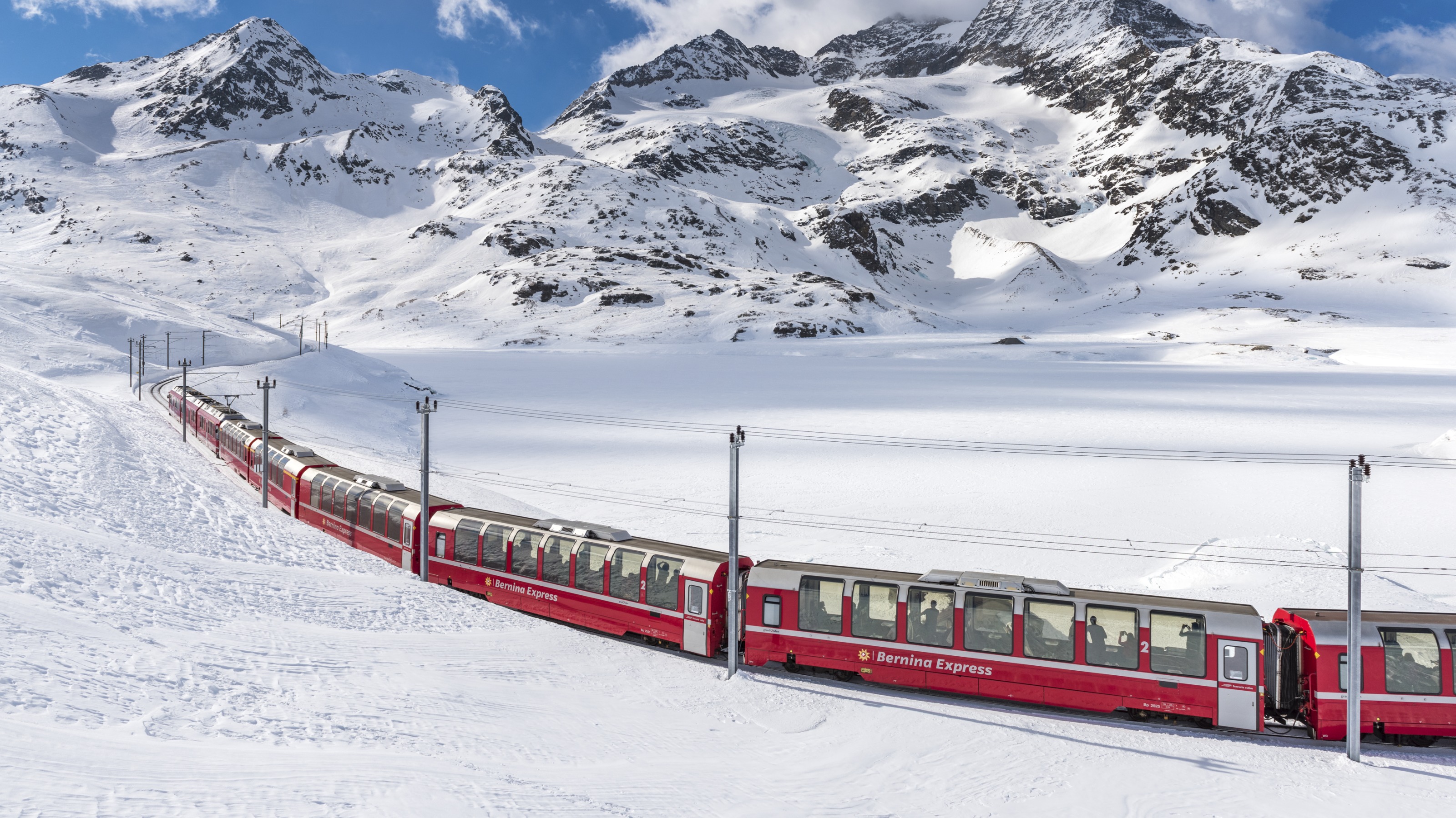Le Bernina Express Un Train Pas Comme Les Autres Suisse 無料イラスト画像